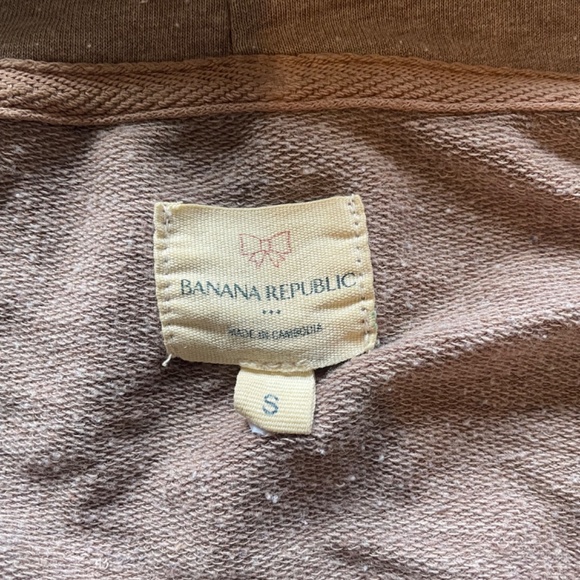 Banana Republic Sweater - Picture 4 of 5